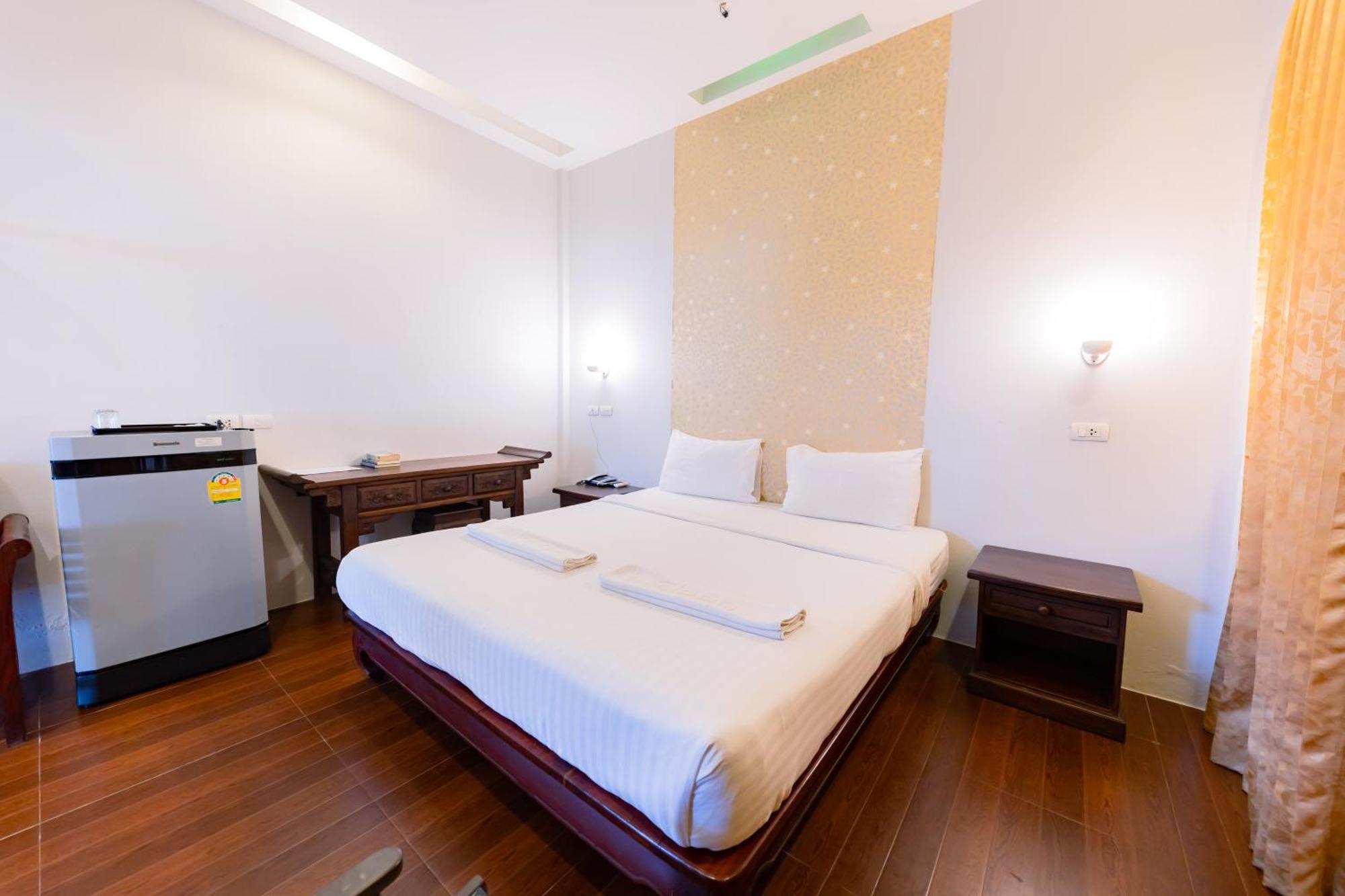 Sleep Hotel - Sha Certified Surat Thani Exterior foto