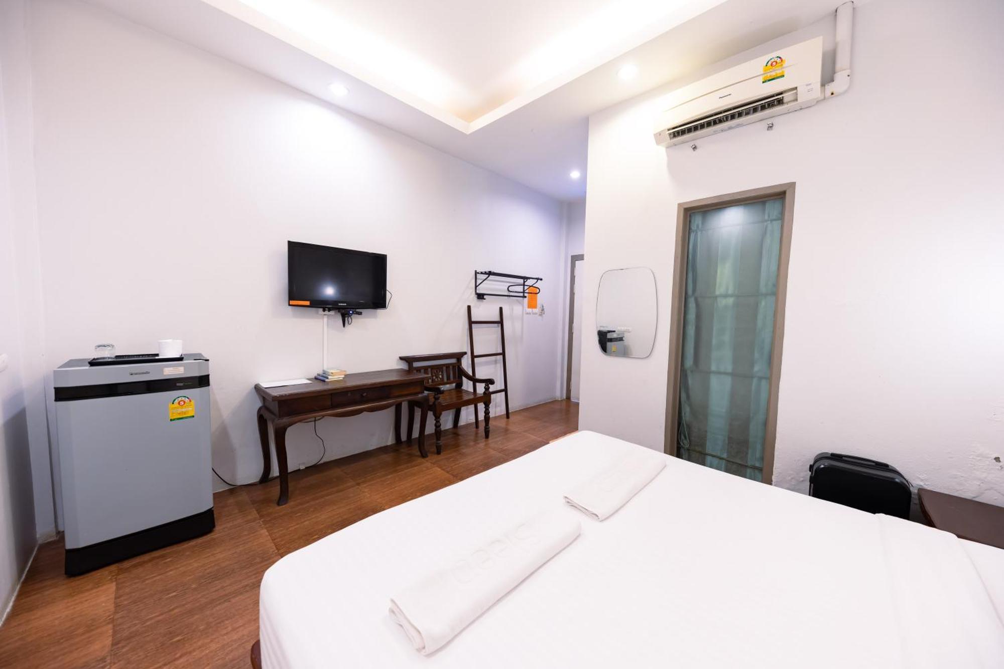 Sleep Hotel - Sha Certified Surat Thani Exterior foto