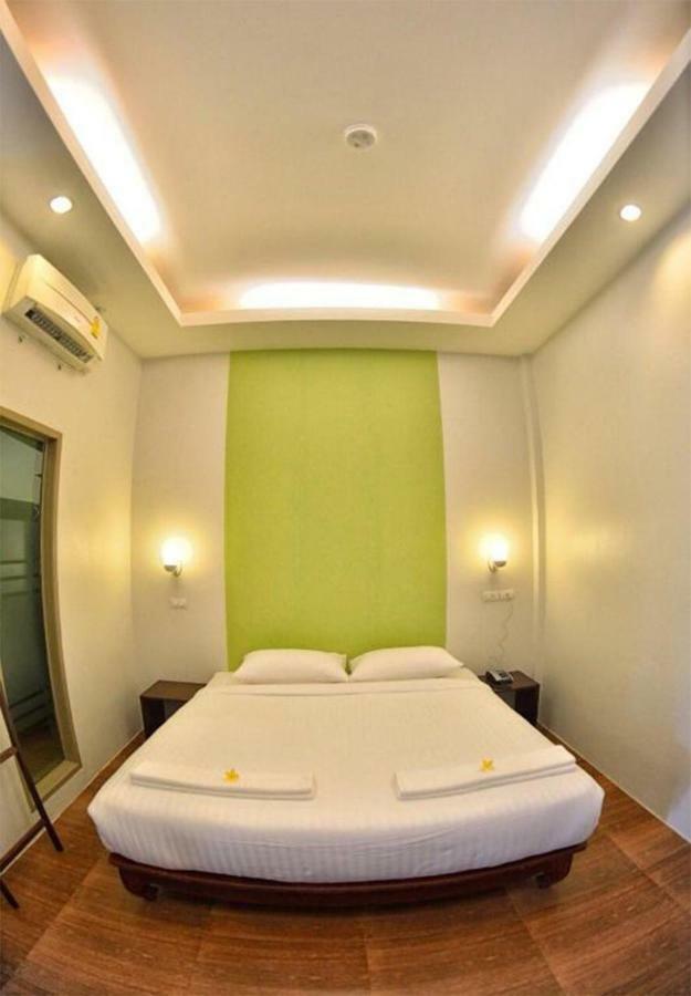 Sleep Hotel - Sha Certified Surat Thani Exterior foto